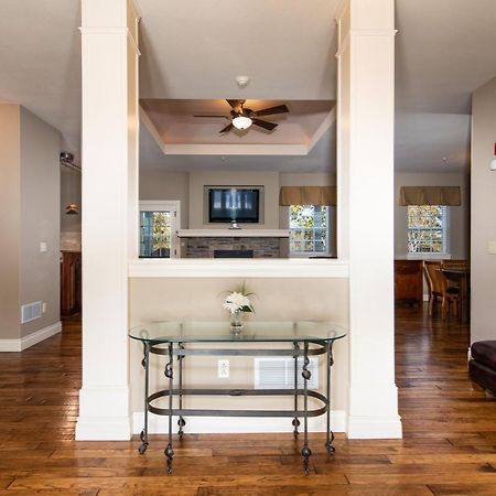 Two Bedroom Villa In The Heart Of Branson! Eksteriør billede